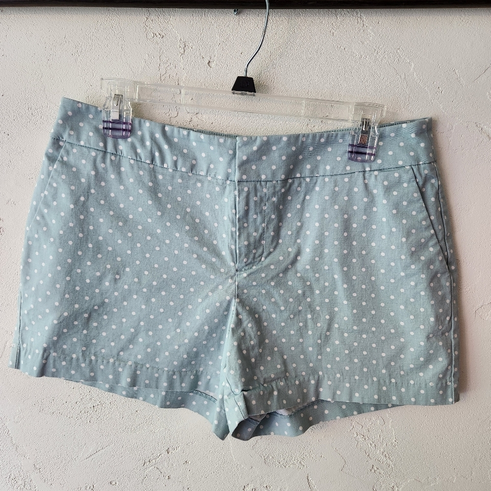 Maison Jules Mid-Rise Blue and White Polka Dot Shorts Size 8